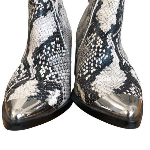 Steve Madden Leather Snakeskin Pointed Silver Toe Ankle Boots Block Heel Sz 5.5 - Picture 6 of 8